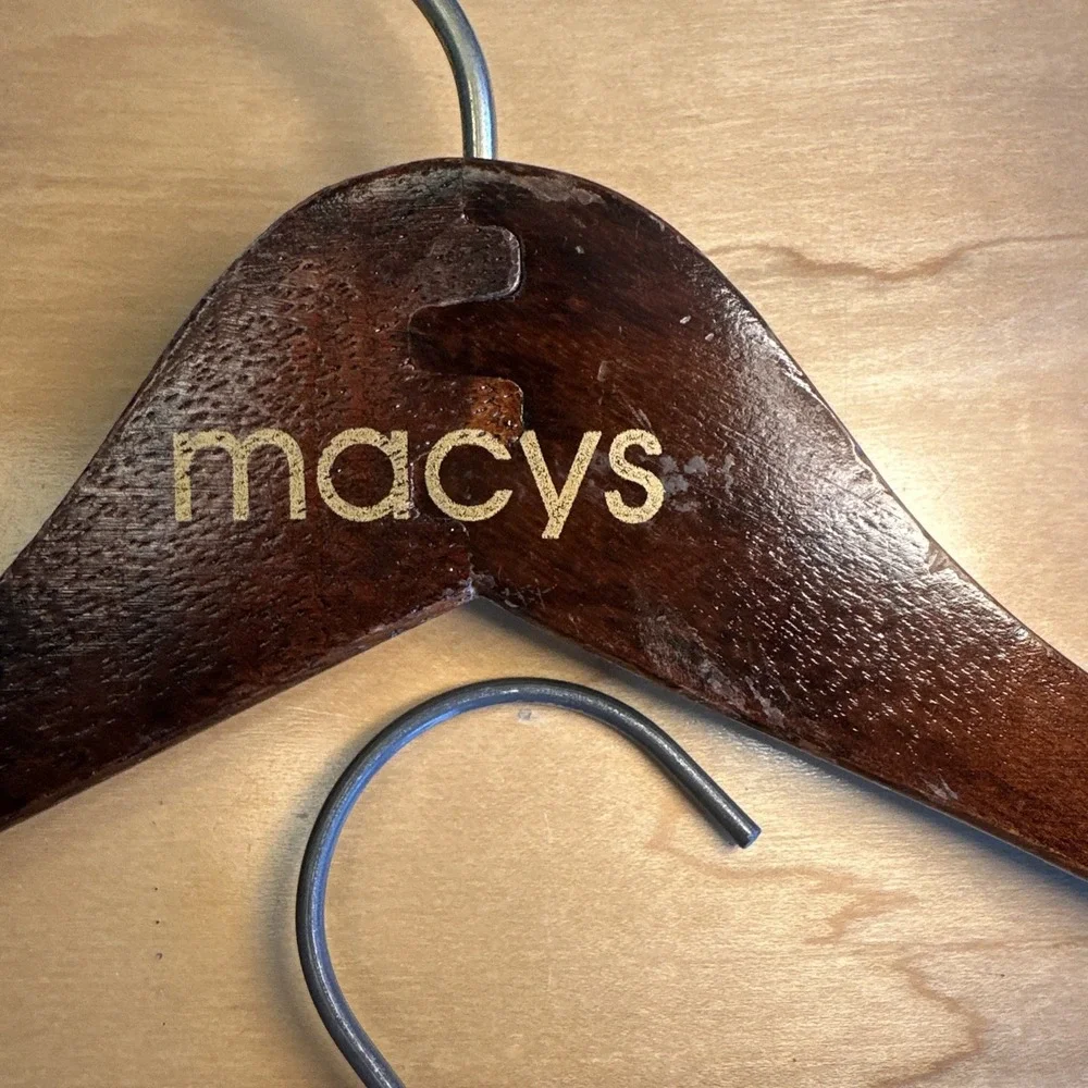 5 Vintage Wood Hangers NORDSTROM,‎ MACY, And Plain Wood Coat Dress Sweater Suit